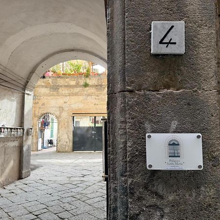 Palazzo Santa Maria Panzió Nápoly Kültér fotó